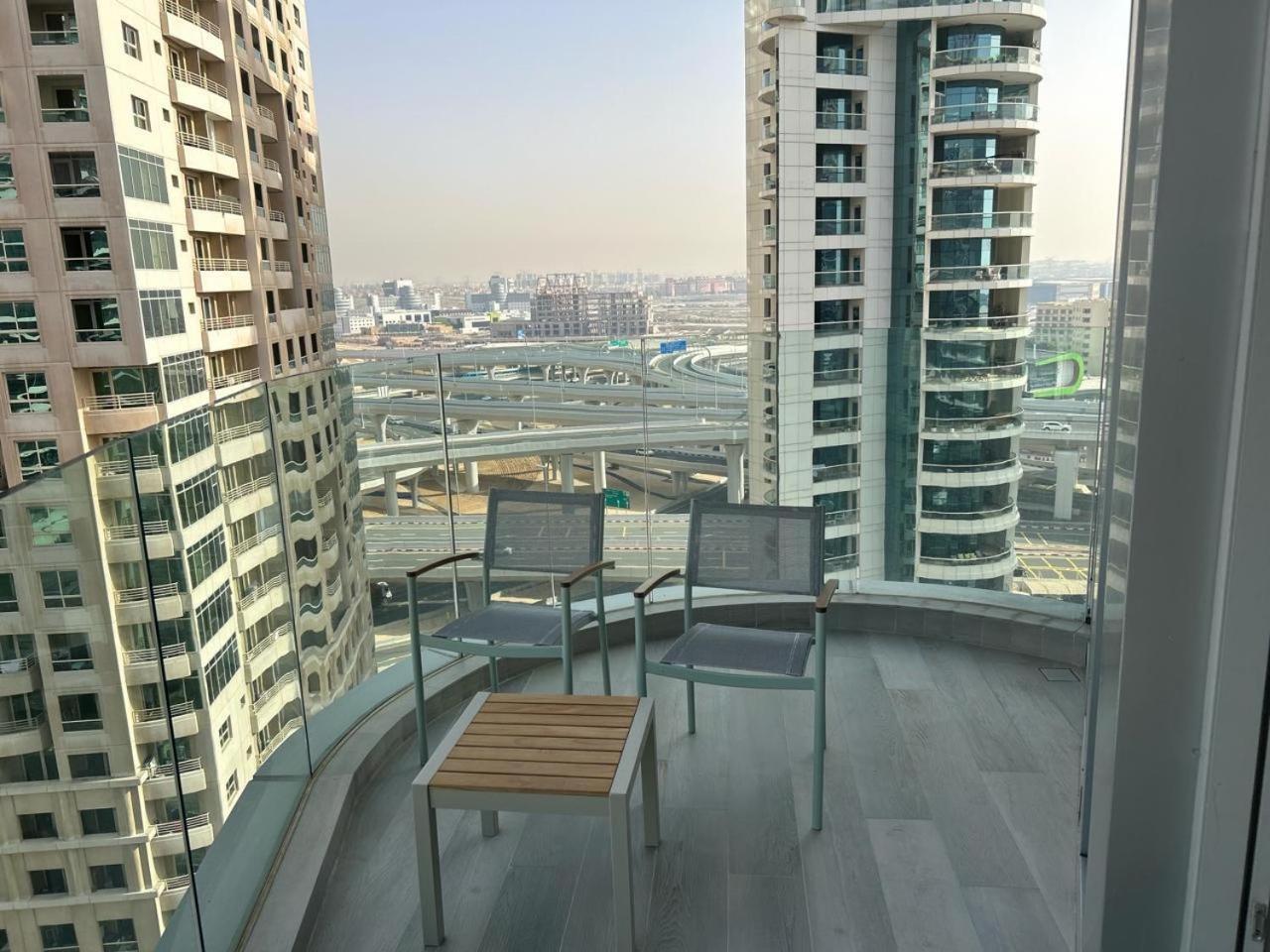 Dubai Marina Walk Gem Modern Apartments With Pool & Gym Access, Steps To Beach & Metro Managed By Sunnyhomes Kültér fotó
